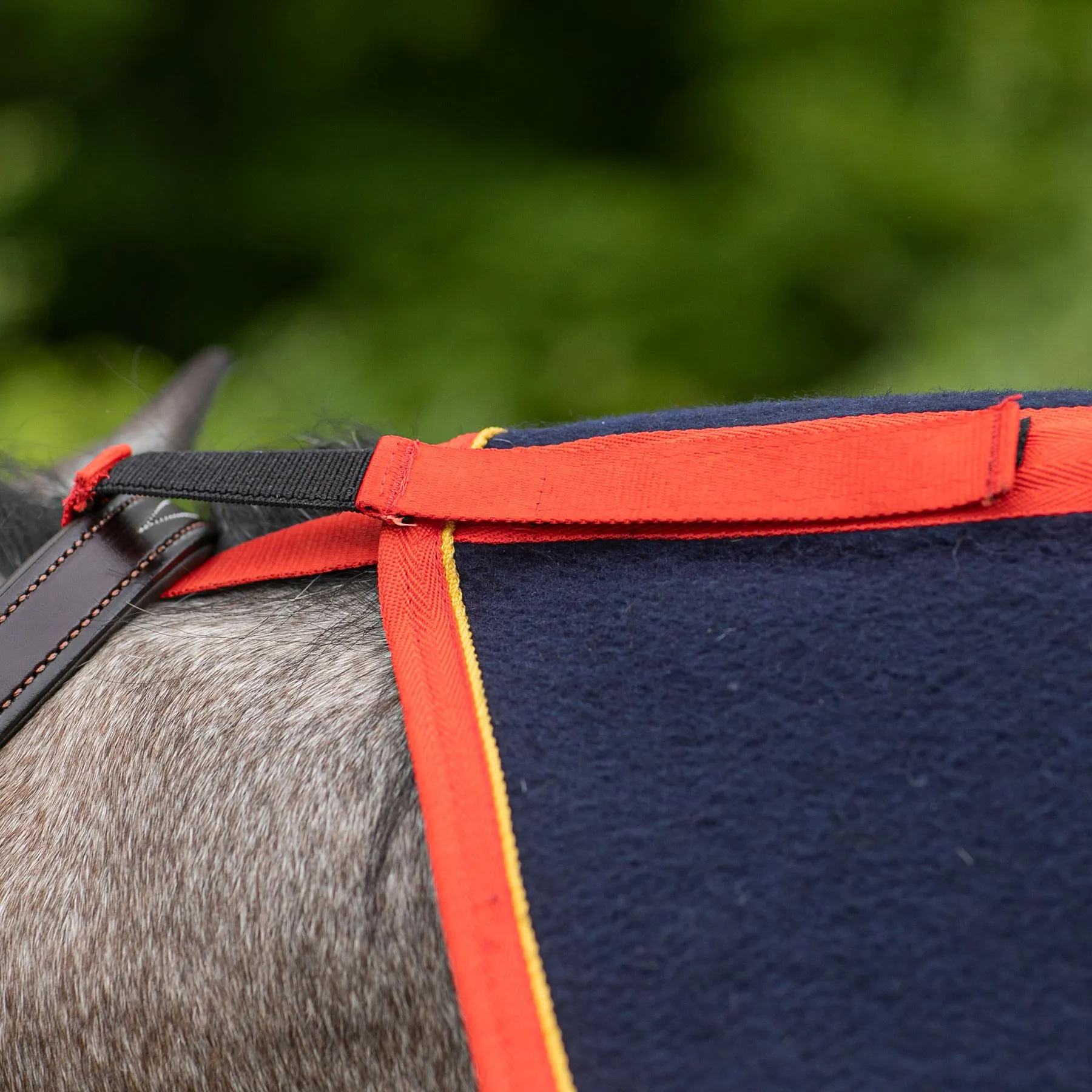 Dura-Tech® Wool Blend Contour Championship Award Cooler | Premium Horse Cooler Blanket 3 Dura-Tech® Wool Blend Contour Championship Award Cooler | Premium Horse Cooler Blanket - Image 3