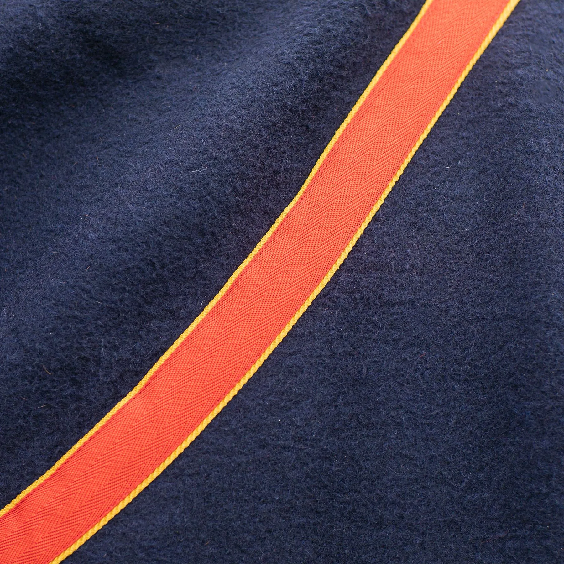 Dura-Tech® Wool Blend Contour Championship Award Cooler | Premium Horse Cooler Blanket 7 Dura-Tech® Wool Blend Contour Championship Award Cooler | Premium Horse Cooler Blanket - Image 7