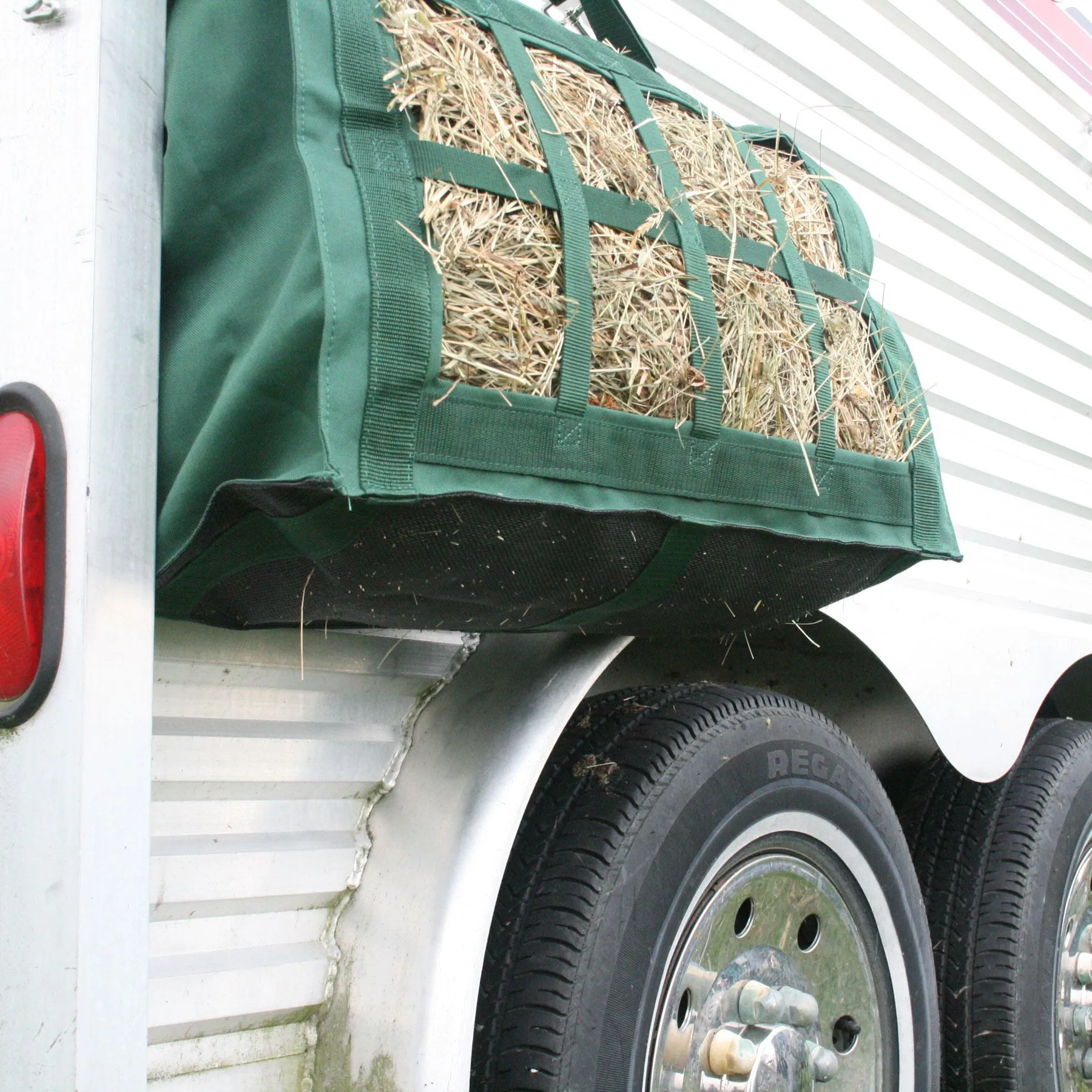 Dura-Tech® XL Reinforced Top Hay Saver Bag - Heavy-Duty Hay Feeder for Horses 3 Dura-Tech® XL Reinforced Top Hay Saver Bag - Heavy-Duty Hay Feeder for Horses - Image 3