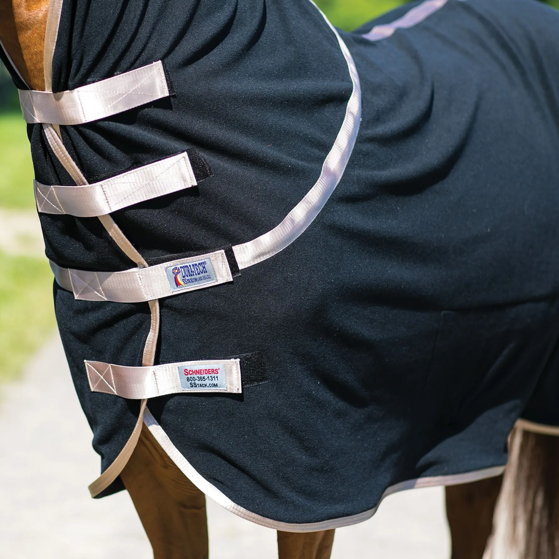 Dura-Tech® Tekno-Dri® Advanced Fleece Contour Cooler - Premium Horse Cooler Blanket 13 Dura-Tech® Tekno-Dri® Advanced Fleece Contour Cooler - Premium Horse Cooler Blanket - Image 13