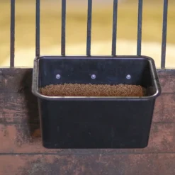 Dura-Tech® Large Hook-Over Feed Bucket - 8 Gallons - Heavy Duty Horse Feeder -Schneiders Shop 41505 alt j