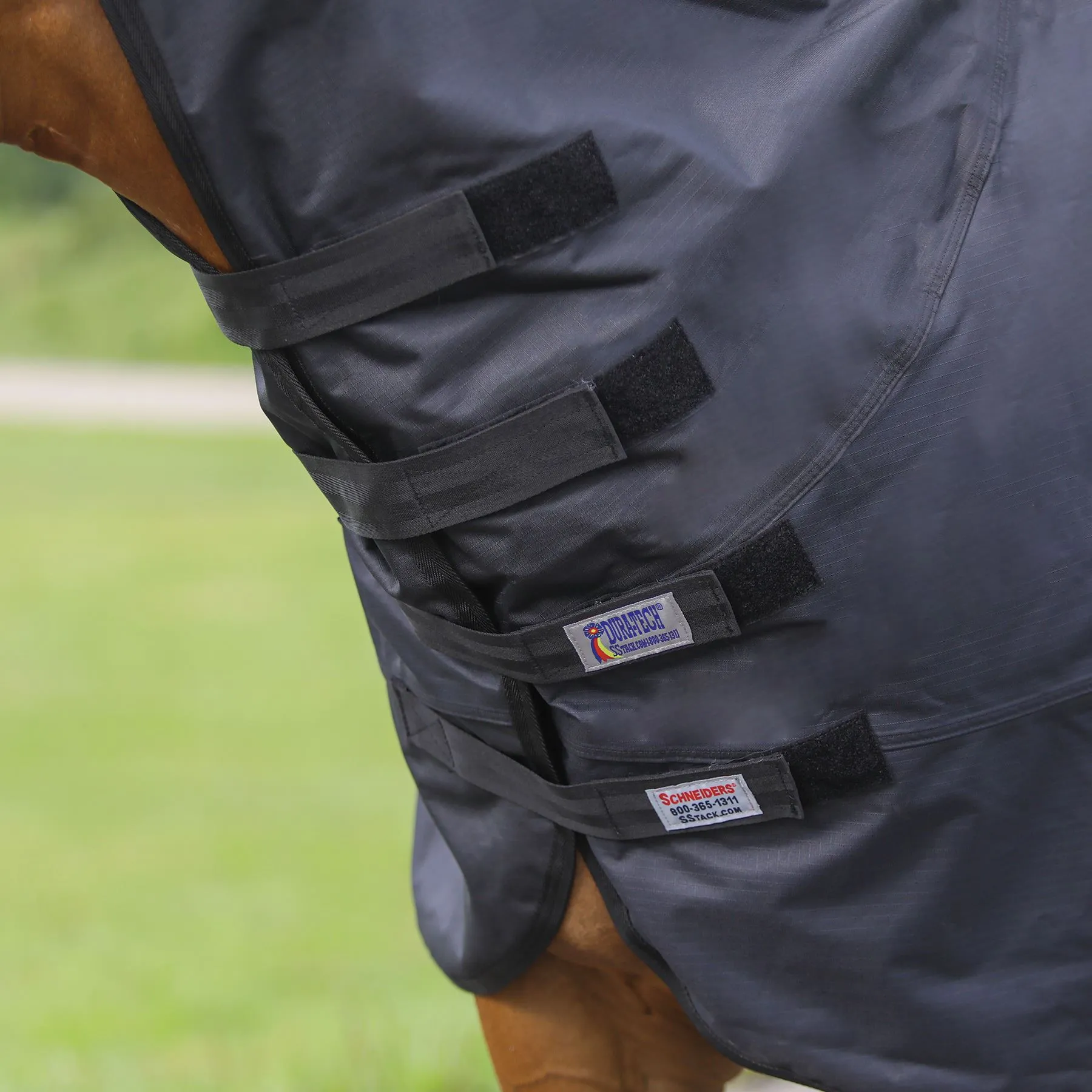 Dura-Tech® Insulated Waterproof Contour Show Cover - Premium Horse Cooler Blanket 3 Dura-Tech® Insulated Waterproof Contour Show Cover - Premium Horse Cooler Blanket - Image 3