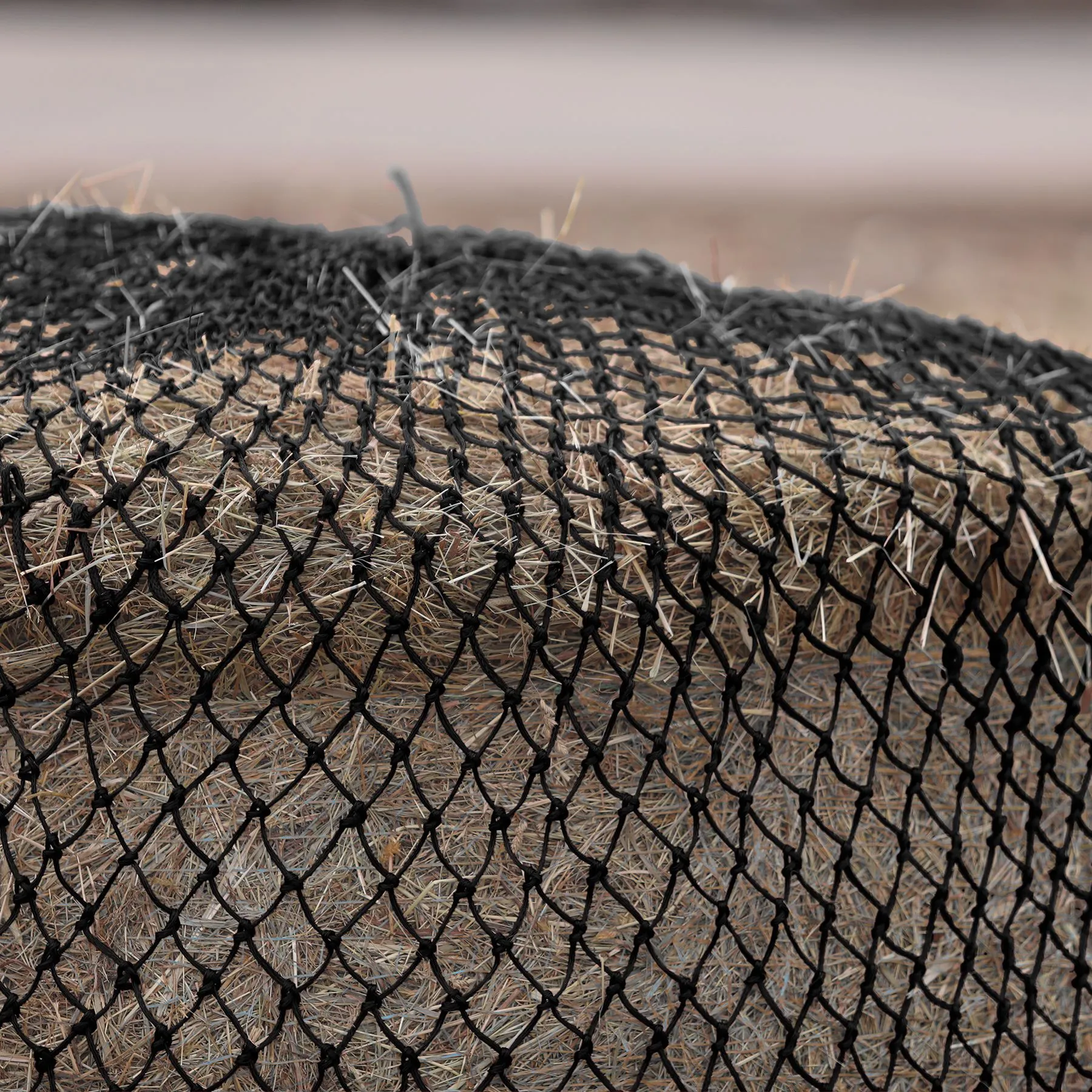 Dura-Tech® Large Slow Feed Round Bale Hay Net - Durable & Efficient Feeding Solution 5 Dura-Tech® Large Slow Feed Round Bale Hay Net - Durable & Efficient Feeding Solution - Image 5